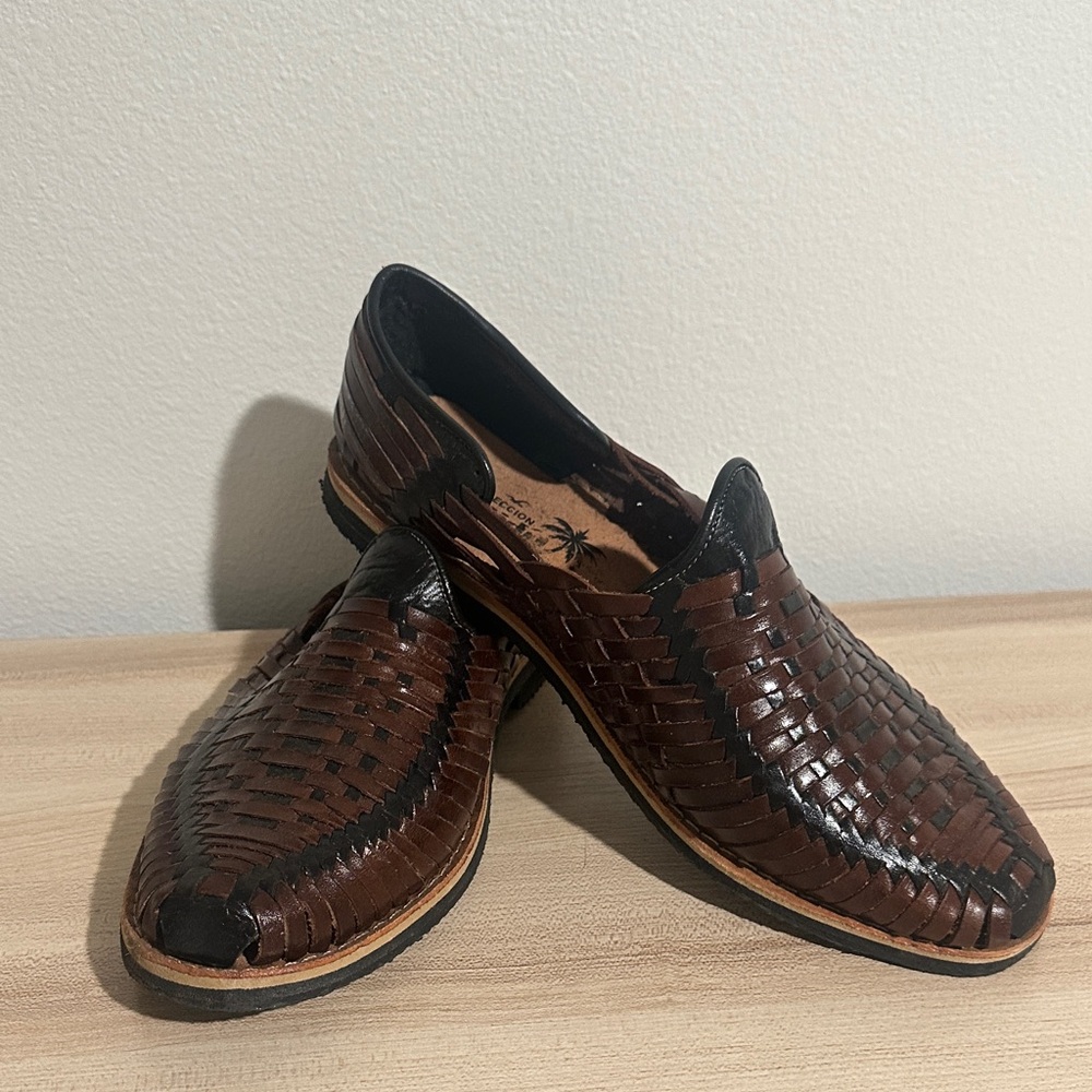 Brown Woven Huaraches (Sandals)